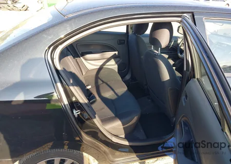 2018 Mitsubishi Mirage G4 Es z USA, uszkodzony, nr VIN ML32F3FJ1JHF04073